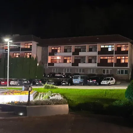 Hotel Jezero Nova Varos